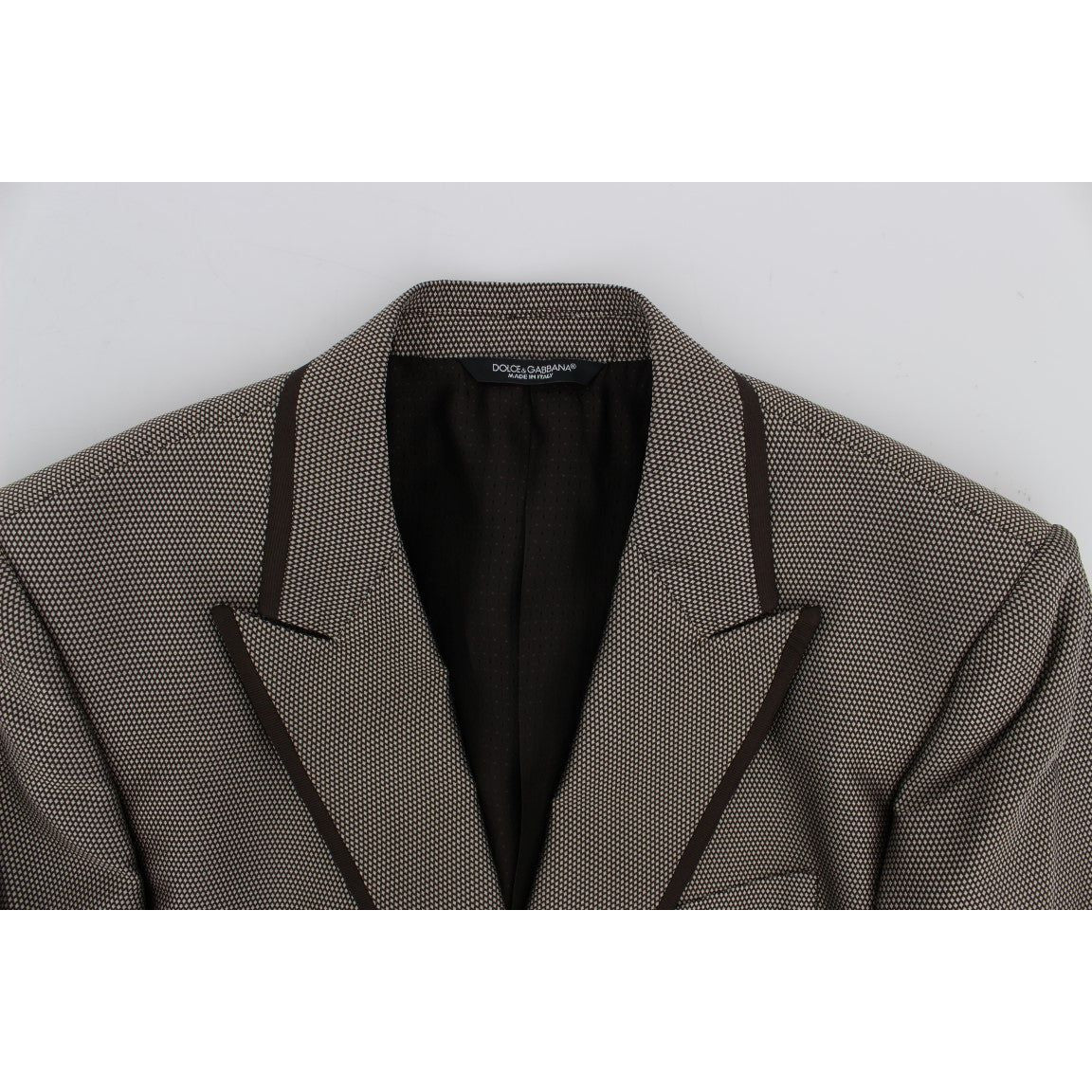 Dolce & Gabbana Brown Slim Fit Silk Two Button Blazer1728,67345645728,Blazers - Men - Clothing,Blazers - Suits & Blazers - Clothing,Brown,Clothing,Dolce & Gabbana,IT44 | XS,Material: 100% Silk,Men,Men - Clothing,New with tags,Suits & Blazers - Clothing