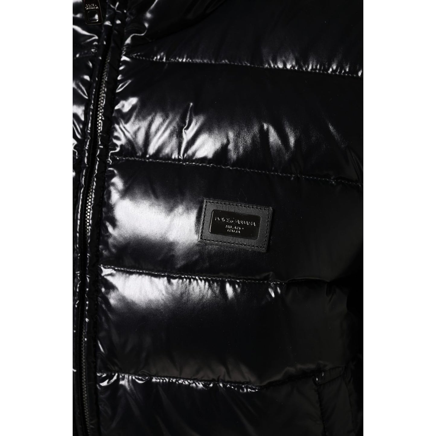 Dolce & Gabbana Black Logo Plaque Full Zip Puffer Jacket 1728,67345645728,Black,Clothing,Dolce & Gabbana,IT44 | L,Jackets & Coats - Clothing,Jackets & Coats - Women - Clothing,Material: 76% Nylon 24% Polyurethane,New with tags,Shell Jackets - Jackets & Co