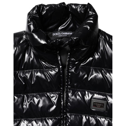 Dolce & Gabbana Black Logo Plaque Full Zip Puffer Jacket 1728,67345645728,Black,Clothing,Dolce & Gabbana,IT44 | L,Jackets & Coats - Clothing,Jackets & Coats - Women - Clothing,Material: 76% Nylon 24% Polyurethane,New with tags,Shell Jackets - Jackets & Co