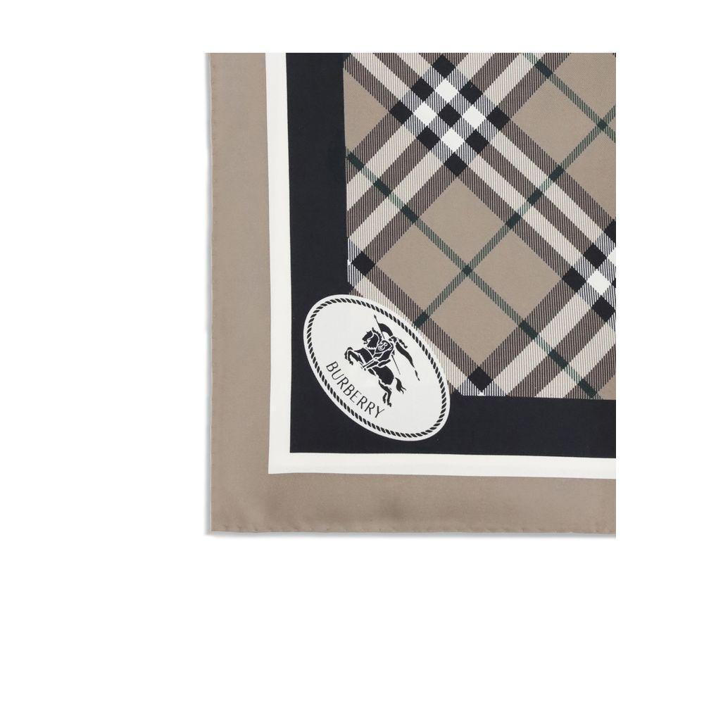 Burberry Silk Scarf BU8116923C1167BB